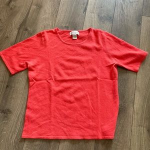 100% Cashmere short sleeve Medium